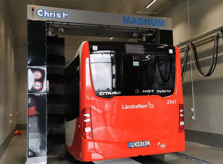 Busstvätt i jönköping håller bussarna rena